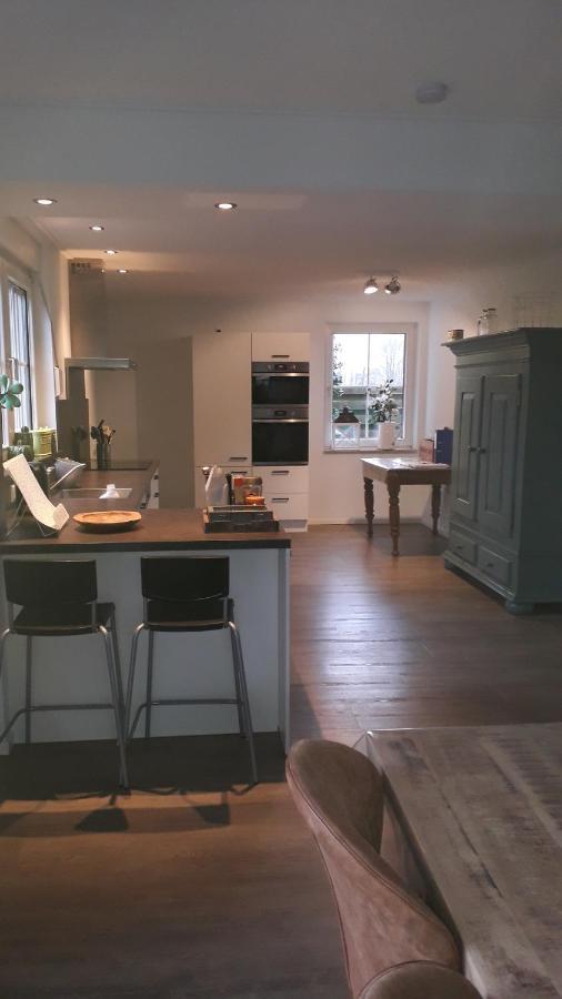 브리잔드 Groot Familiehuis Voor 6 Personen In Landelijke, Rustige Omgeving 빌라 외부 사진