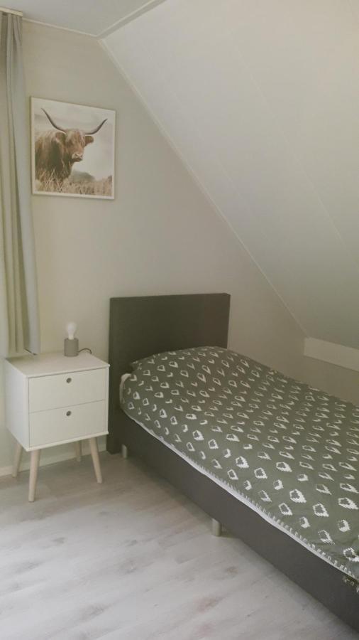 브리잔드 Groot Familiehuis Voor 6 Personen In Landelijke, Rustige Omgeving 빌라 외부 사진