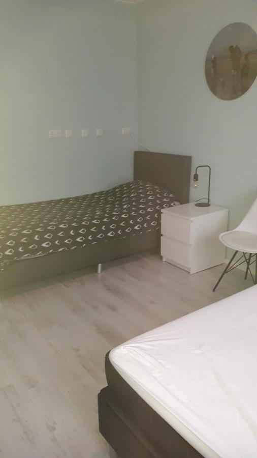 브리잔드 Groot Familiehuis Voor 6 Personen In Landelijke, Rustige Omgeving 빌라 외부 사진