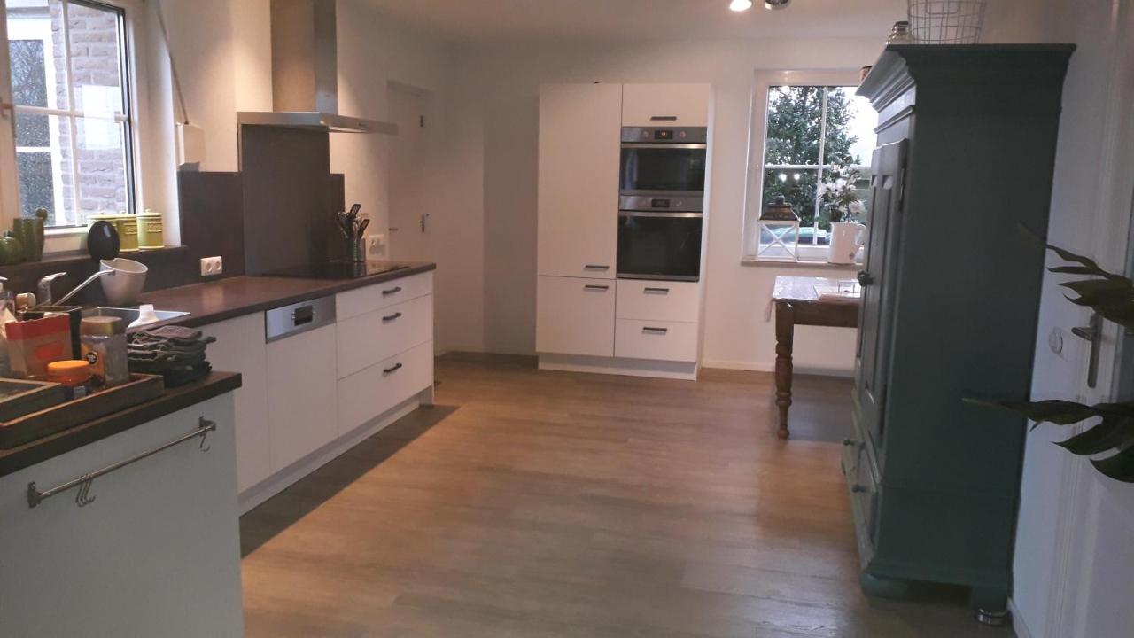브리잔드 Groot Familiehuis Voor 6 Personen In Landelijke, Rustige Omgeving 빌라 외부 사진