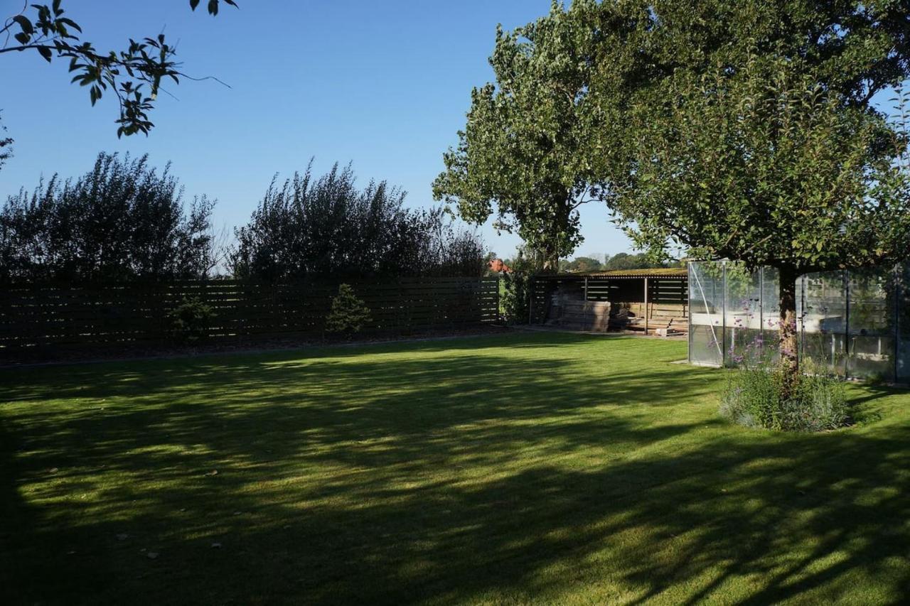 브리잔드 Groot Familiehuis Voor 6 Personen In Landelijke, Rustige Omgeving 빌라 외부 사진