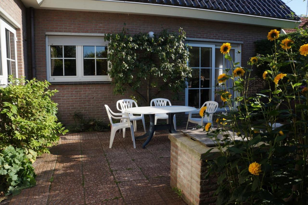 브리잔드 Groot Familiehuis Voor 6 Personen In Landelijke, Rustige Omgeving 빌라 외부 사진